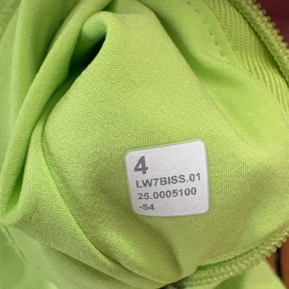 Lululemon Athletica Women's Lime Green Athletic Shorts - Picture 5 of 7